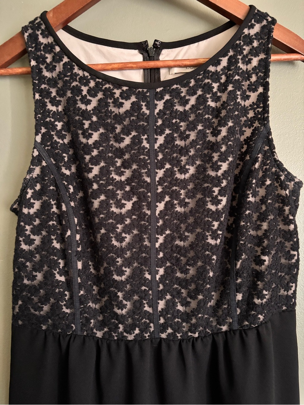 Ann Taylor Loft Black Lace Dress - 6 - Like New